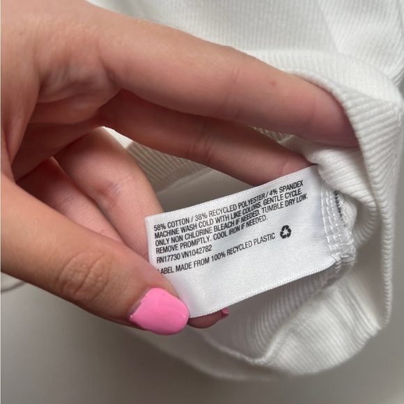 Universal Thread & a new day tank top bundle size S - Picture 9 of 10